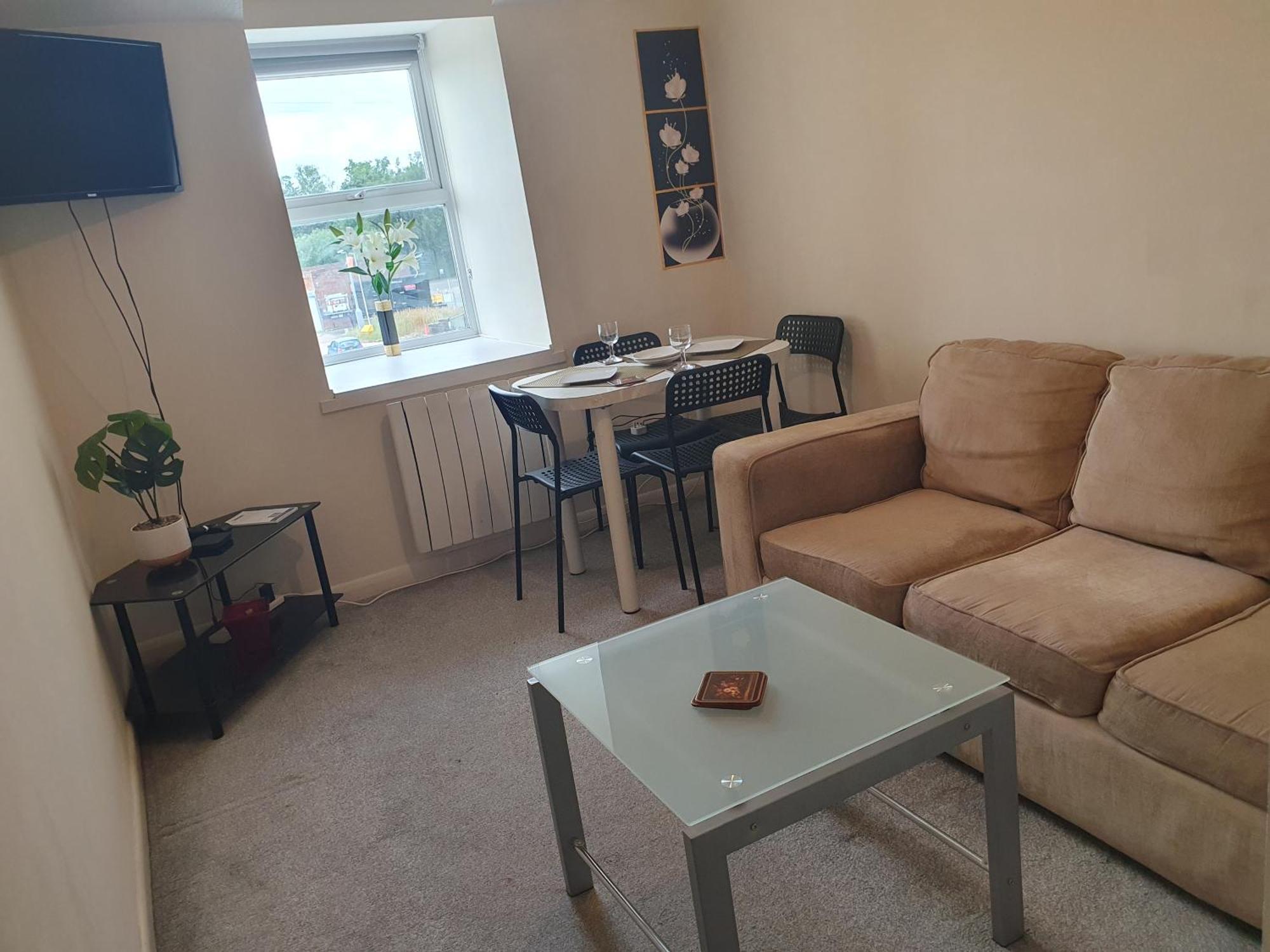 Lovely 1Bedrood Apartment Guildford Bagian luar foto
