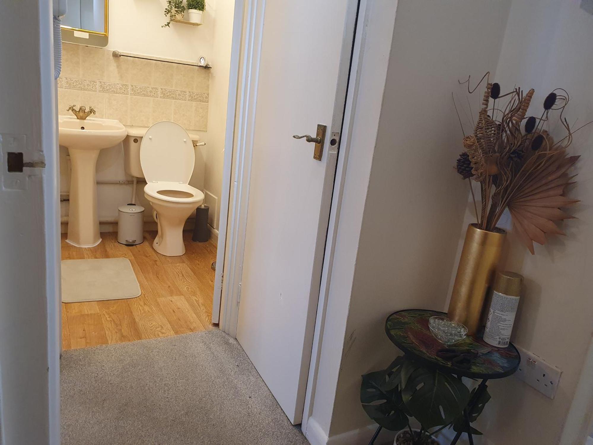 Lovely 1Bedrood Apartment Guildford Bagian luar foto
