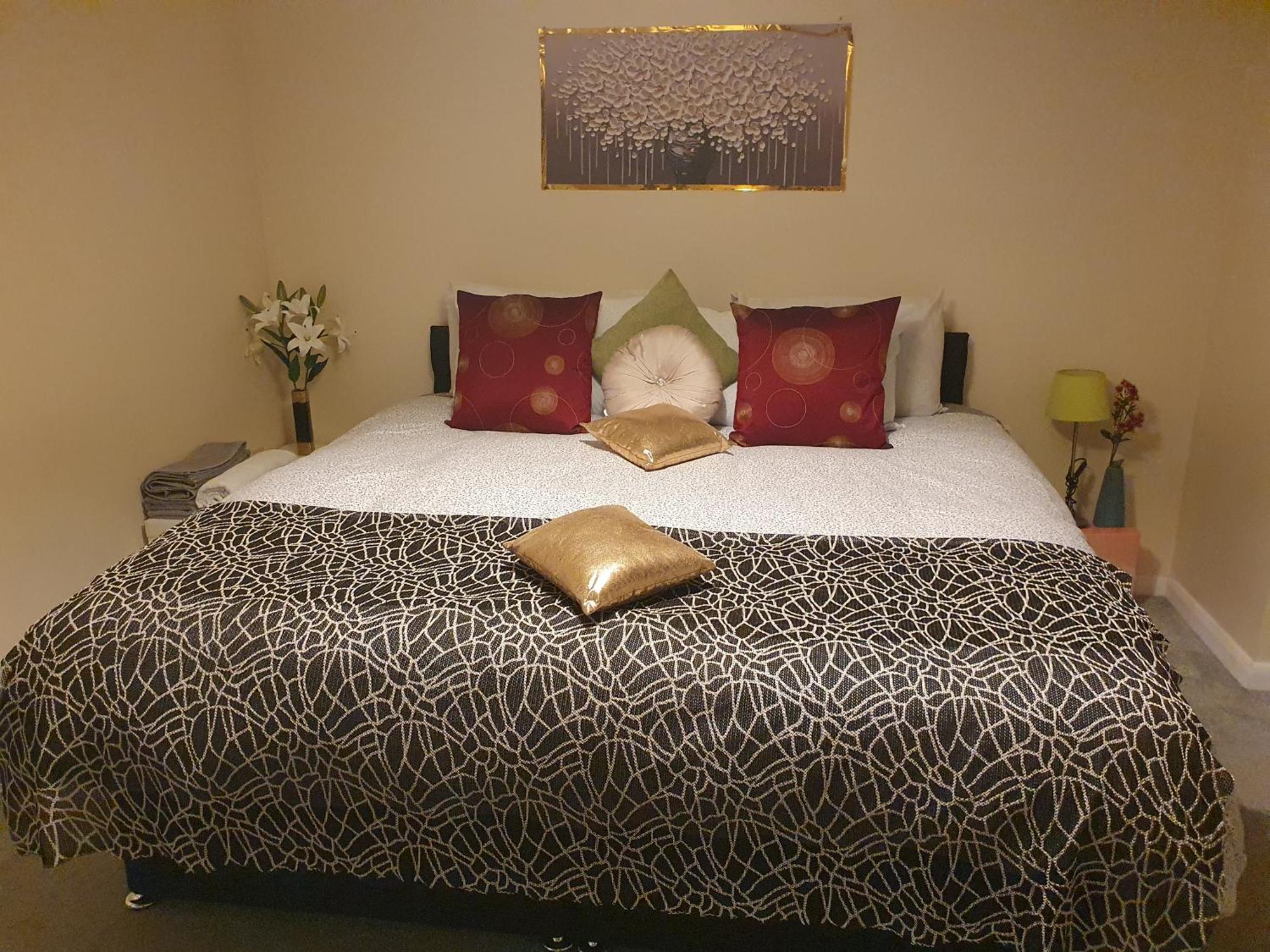 Lovely 1Bedrood Apartment Guildford Bagian luar foto