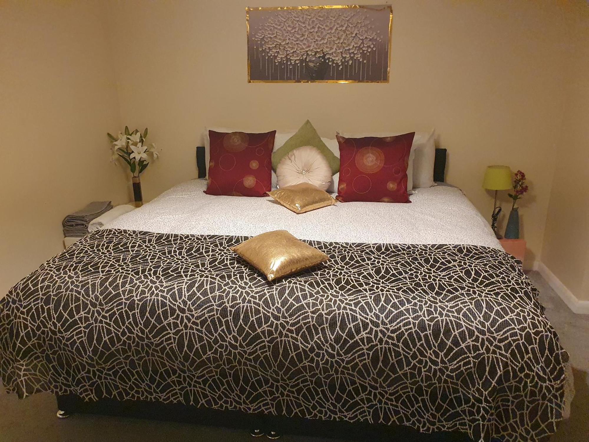 Lovely 1Bedrood Apartment Guildford Bagian luar foto